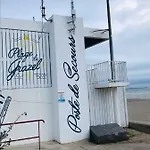 La Pergola De La 格吕桑