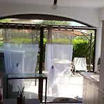 公寓 La Pergola De La 格吕桑
